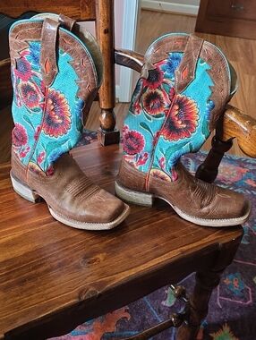 Ariat Textile Turquoise Floral Western Cowboy Boots